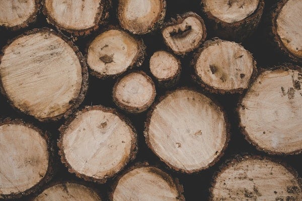 Stak af træ - biomasse