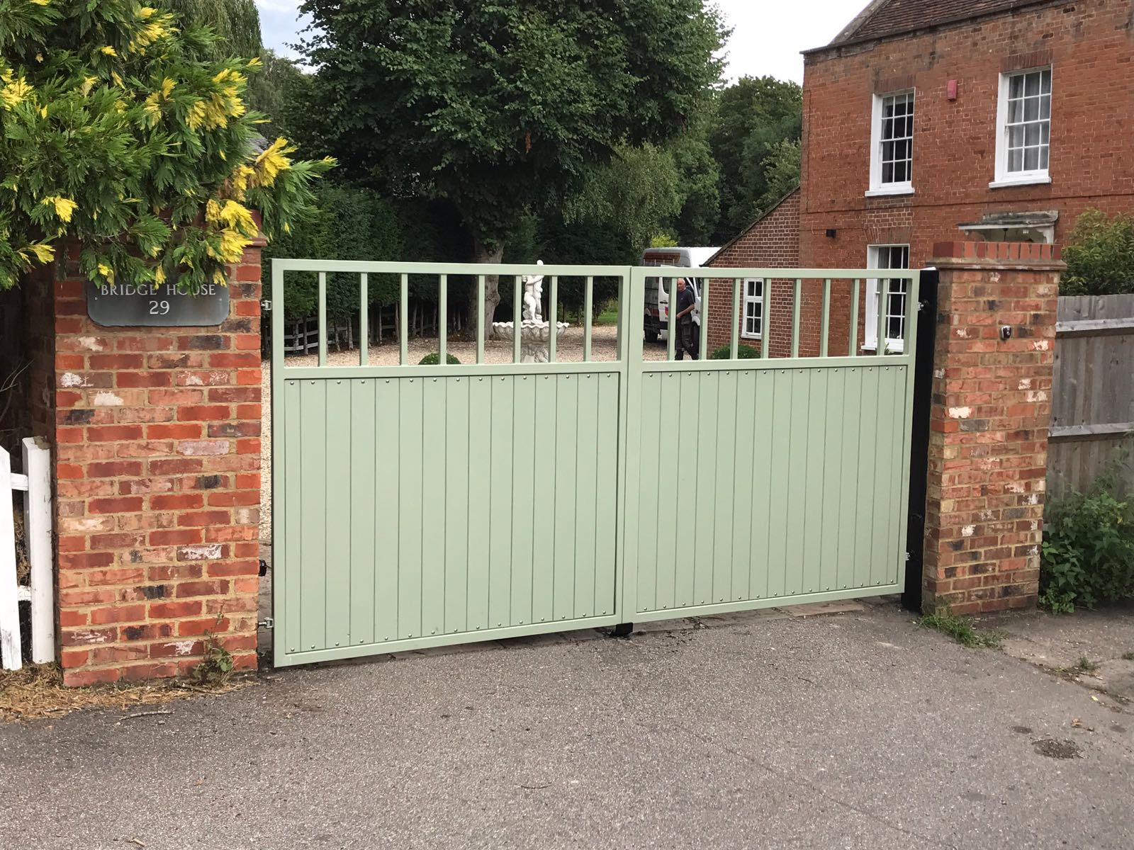 gates