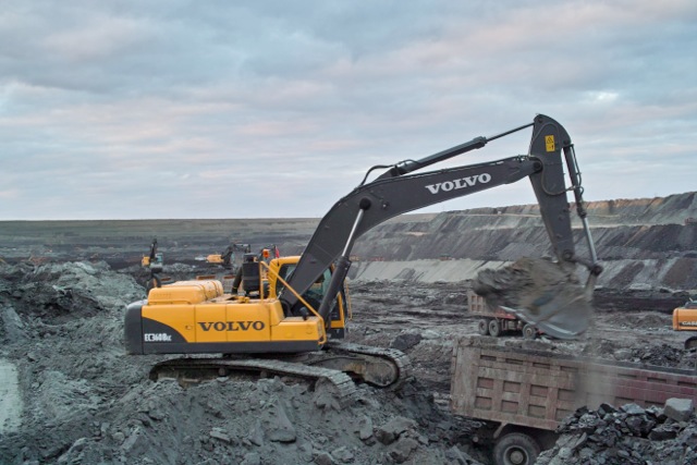 Volvo CE Excavator
