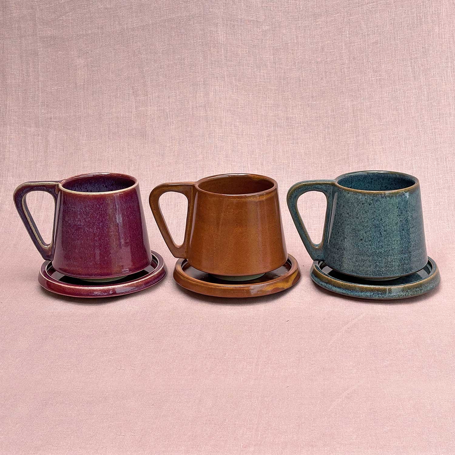Daily Mugs with Base Plates - glossy