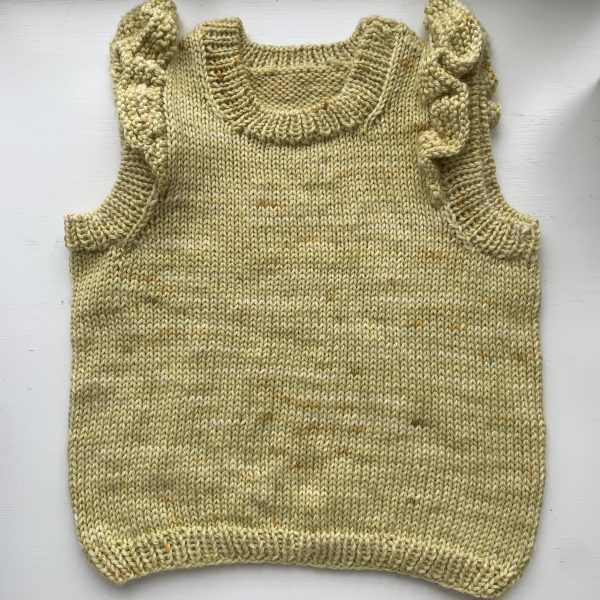 Strikkeopskrift babyvest