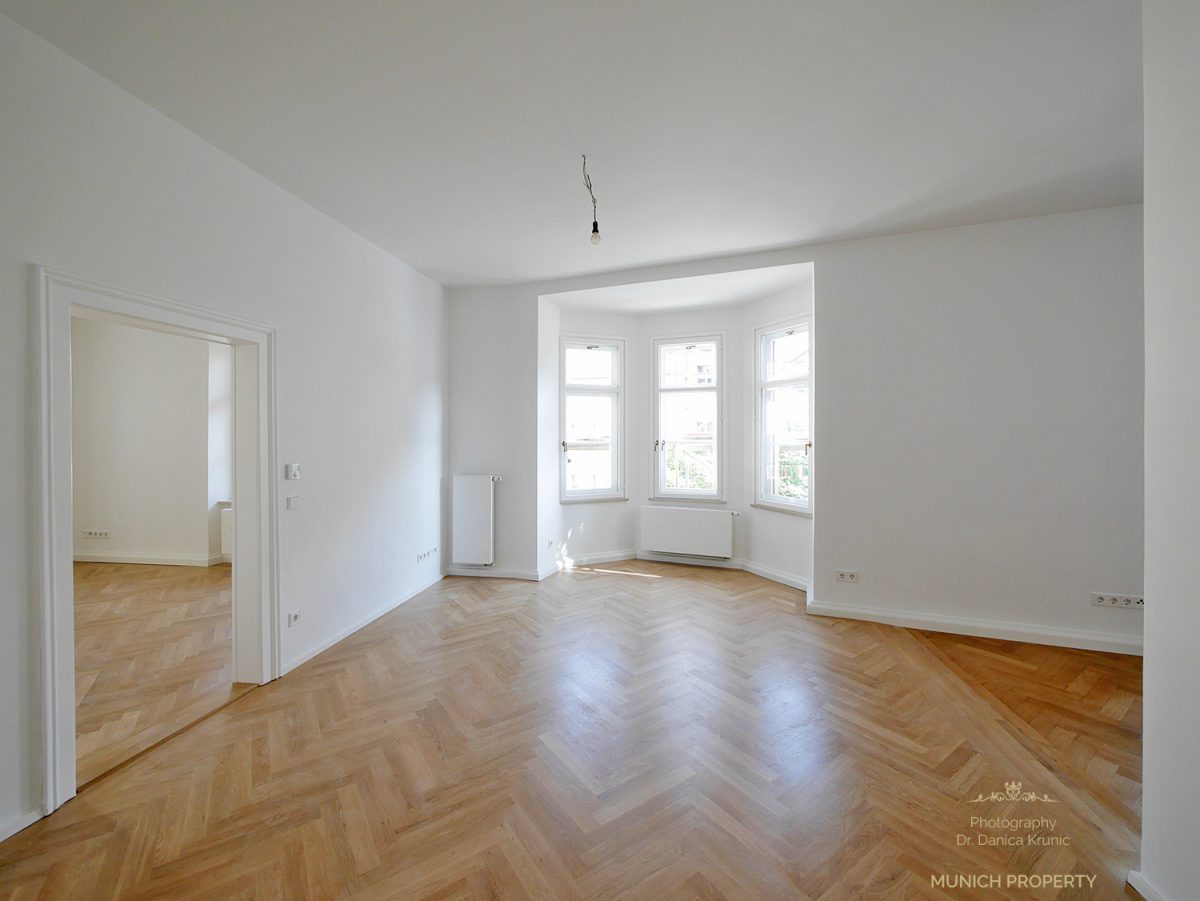 Zauberhafte 2 Zi. Altbauwohnung mit Erker & Parkett am Viktualienmarkt