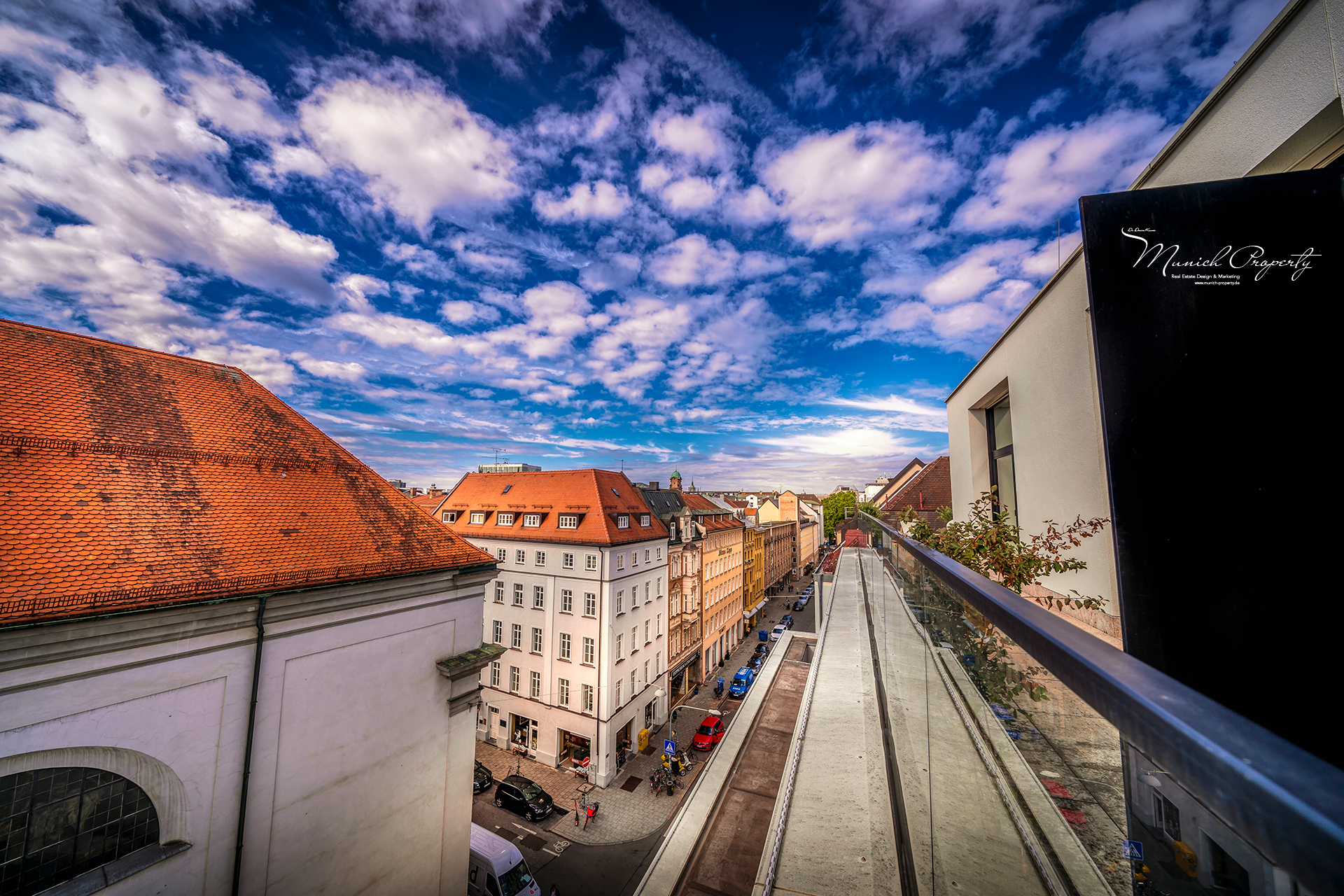 Eindrucksvoller 3 Zimmer Citytraum mit Dachterrasse und 2 Patios im Herzen der Münchner Altstadt: Joseph-Pschorr-Haus