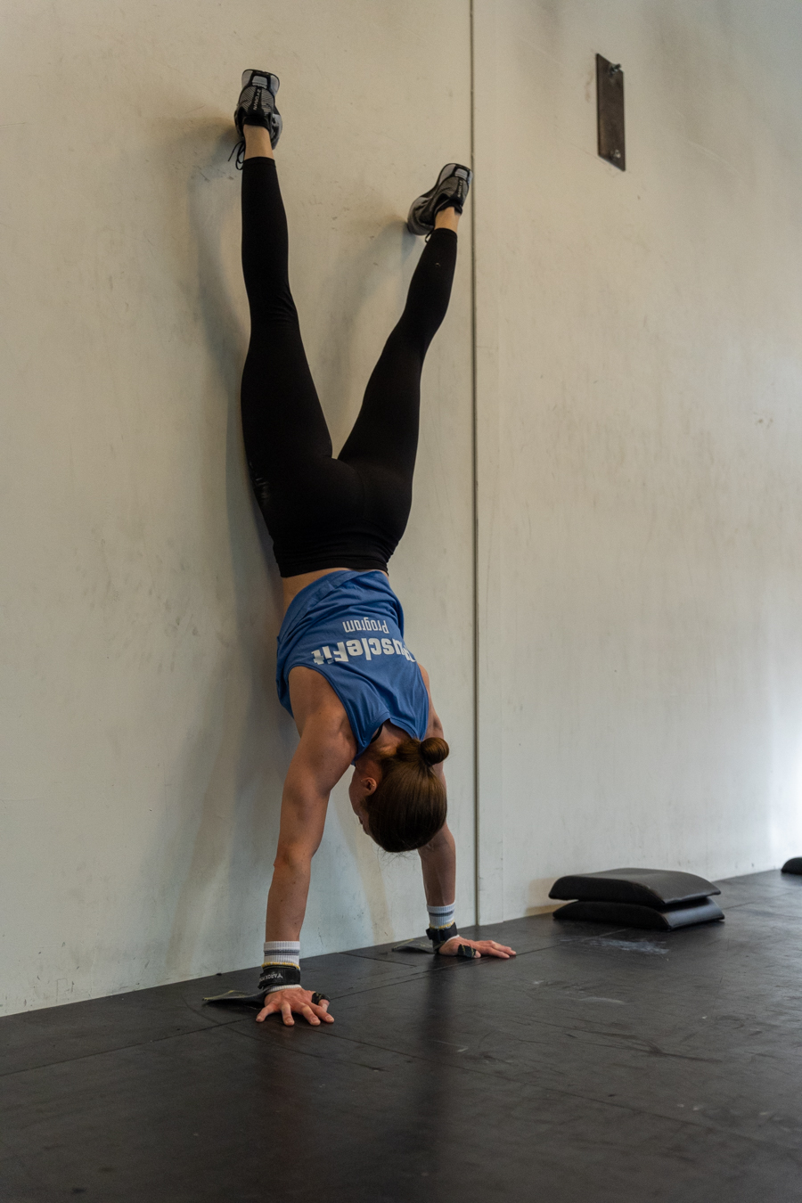 Wall Walk in CrossFit A Beginner's Guide to Wall Walk Progression