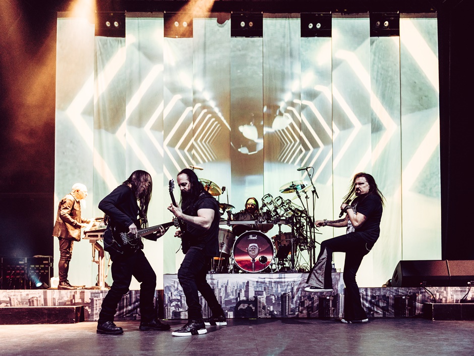 , Dream Theater &#038; Arion @ poppodium 013 Tilburg: Een fenomenale muziekavond!