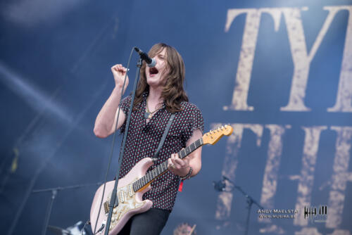 2TylerBryant (8)