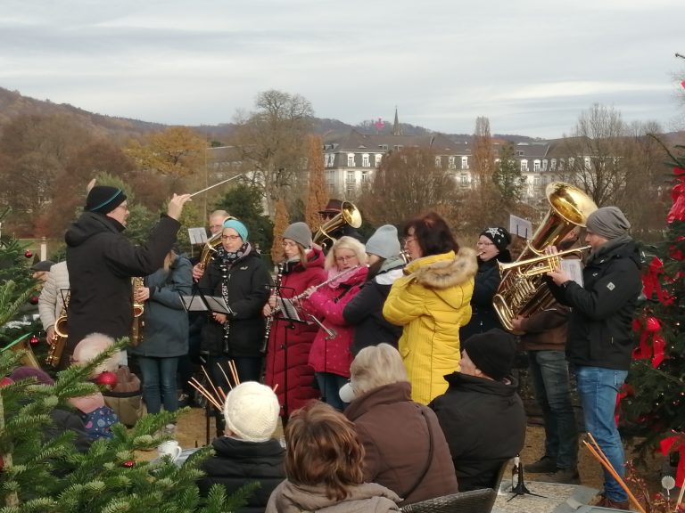 Read more about the article Weihnachtliche Klänge im Schloss Bad Pyrmont