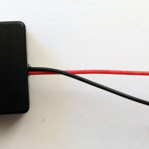 Controller med USB stik til opladning af mobil ved hjælp af et solcellepanel