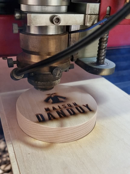 gravure laser - service en bruxelles - My Colors
