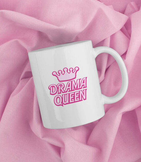 drama queen, mok, koffiemok, koffiemok cadeau, cadeau koffiemok, tasse à café cadeau, gift, coffee lover gift, fun, leuke koffiemok, grappige koffiemok, grappig cadeau, bureau mok, witte koffiemok bureau met bedrukking, sarcasme