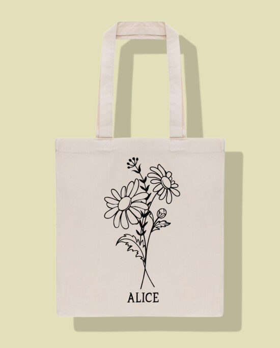 geboortebloem april madeliefje, gepersonaliseerde totebag met geboortebloem met naam, draagtas met geboortebloem, birthflower totebag, geboortebloem cadeau verjaardag, personalisatie cadeau geboortebloem, tote bag geboortebloem verjaardag