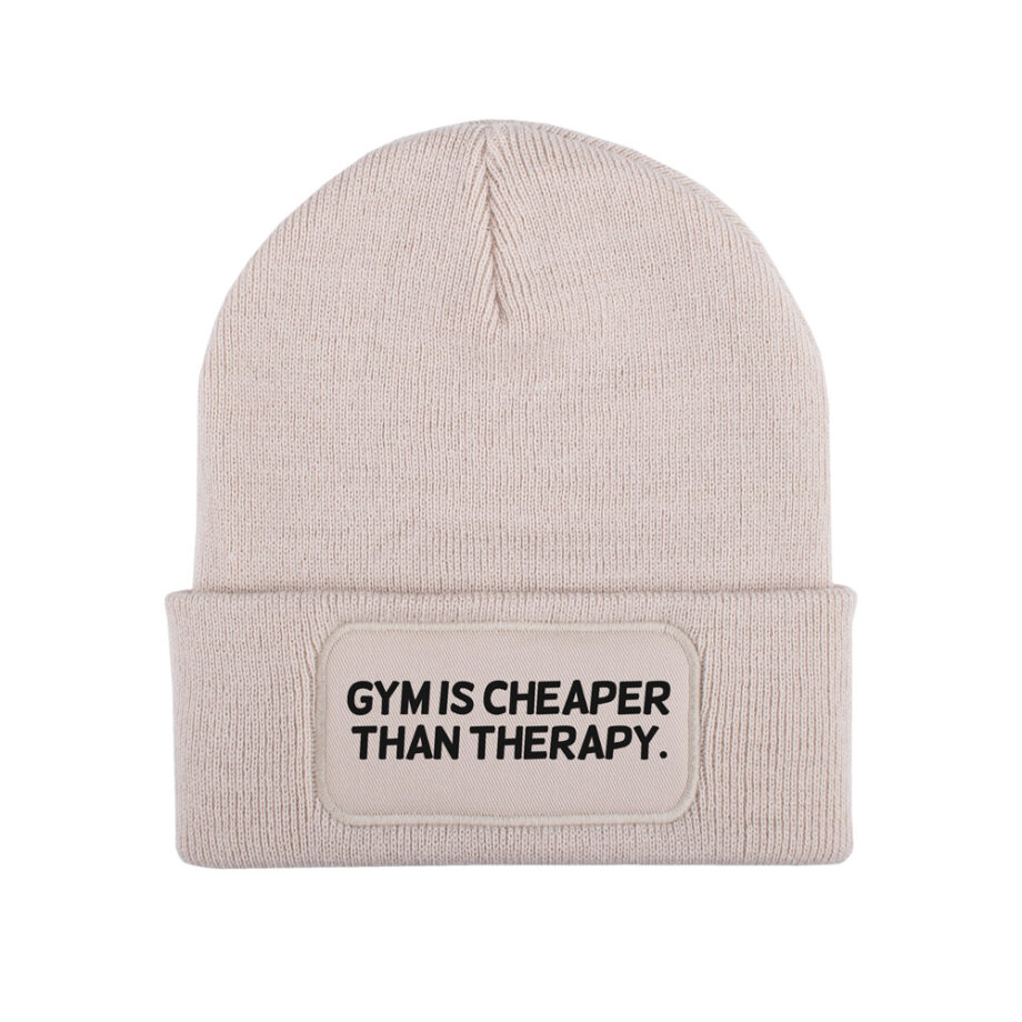 gym is cheaper than therapy, fitness motivatie, gym life, workout beanie, sport accessoires, fitspiration, gym lifestyle, healthy habits, training essentials, winter sport accessoires