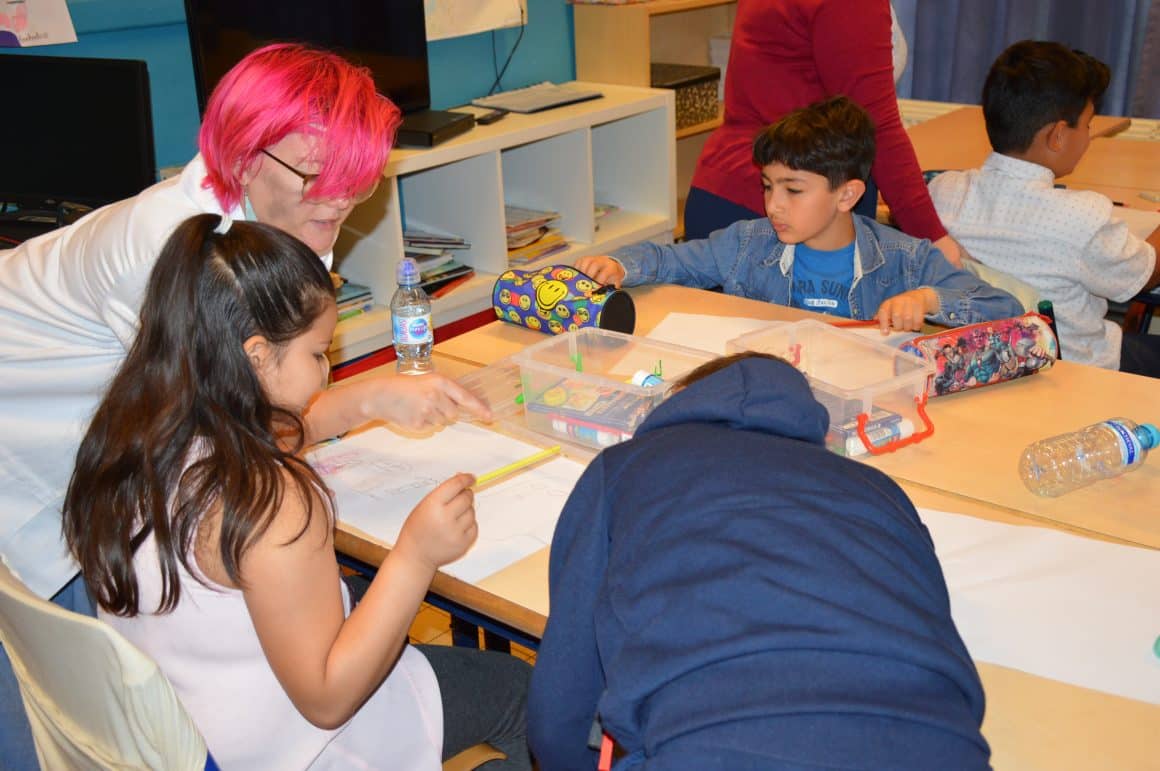 Kinderen van de Droomboom tekenen hun droommachine!