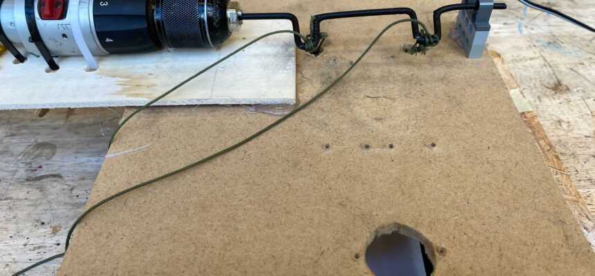 De klemmen gaan open