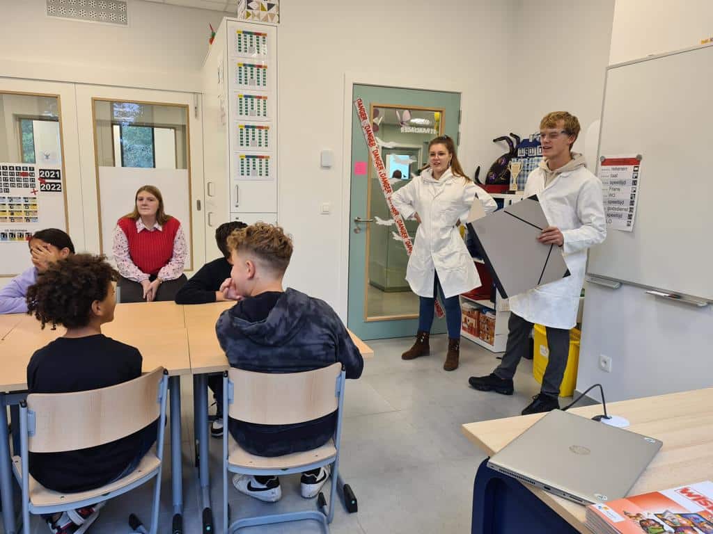 creativiteitssessie in de klas creativiteitssessie in de klas