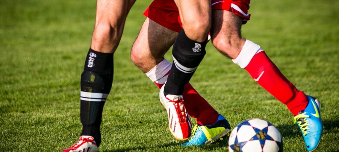 Kompressionsstrømper er en fordel i fodboldkampen | MyPlanetSport.dk