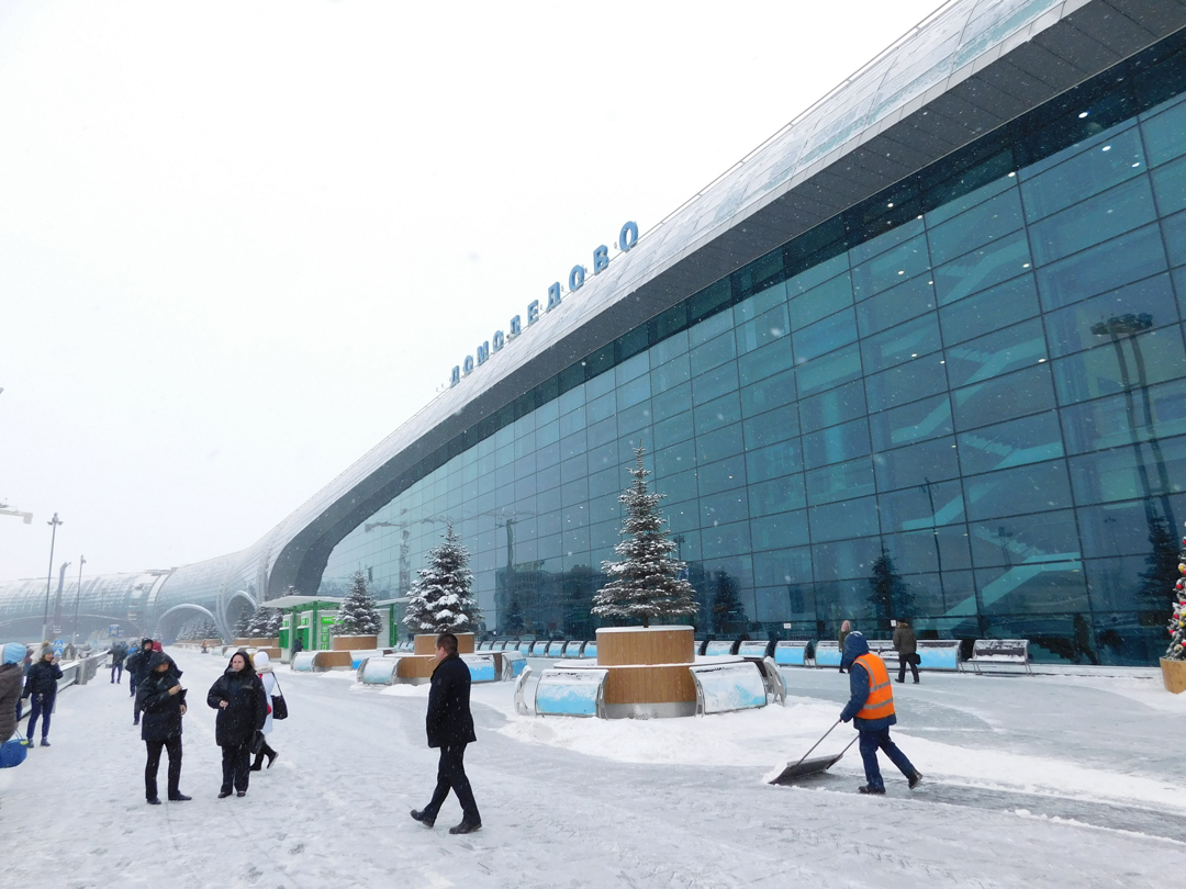 Moscow airports winterime