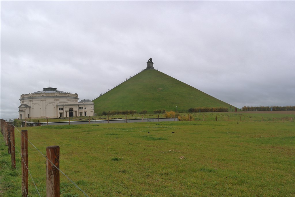 Lion Mound waterloo