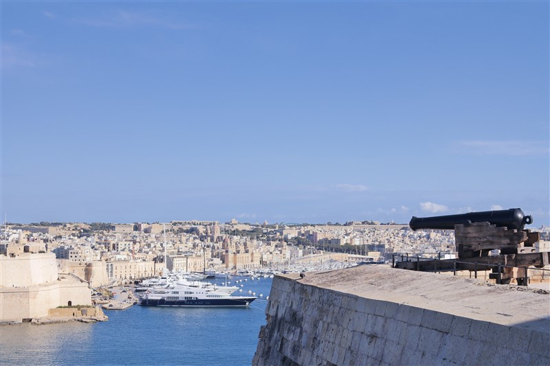 from valletta to three cities