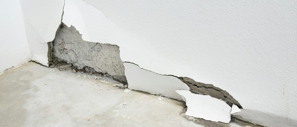 Wall damaged by water leaks