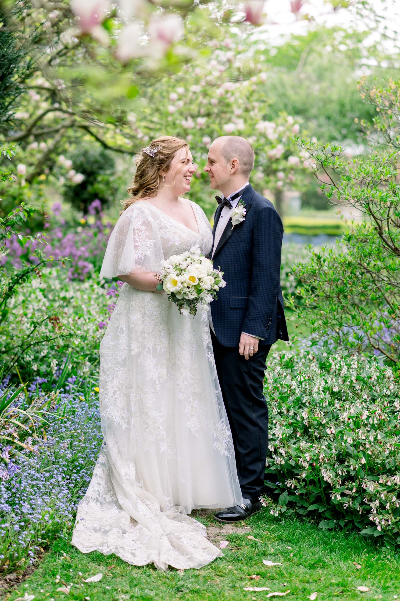 https://usercontent.one/wp/www.natalieandmax.co.uk/wp-content/uploads/2022/04/SG-Forty-Hall-Wedding-Photographer-by-Natalie-and-Max-Photo-and-Films-575.jpg?media=1654418125