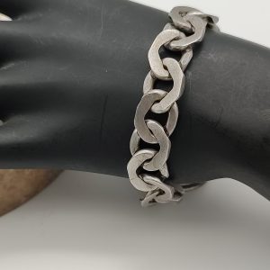 Zilveren armband, handgemaakt.