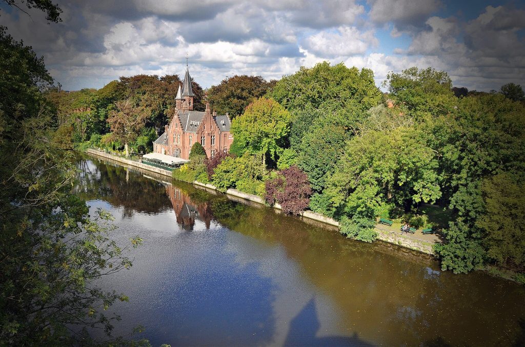 lovelake castle Minnewaterpark Brugge