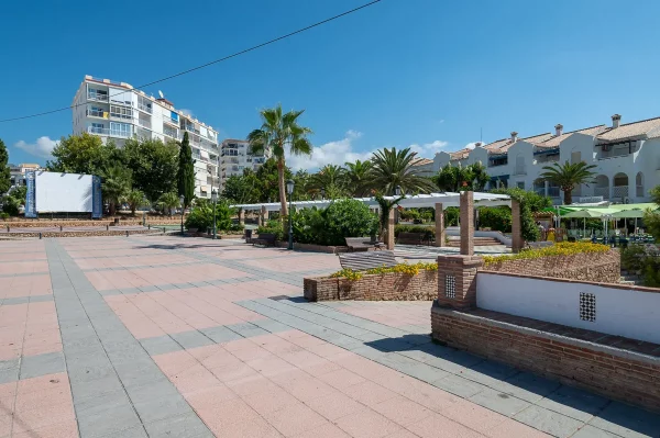 Plaza Fabrica de los Cangrejos, Nerja