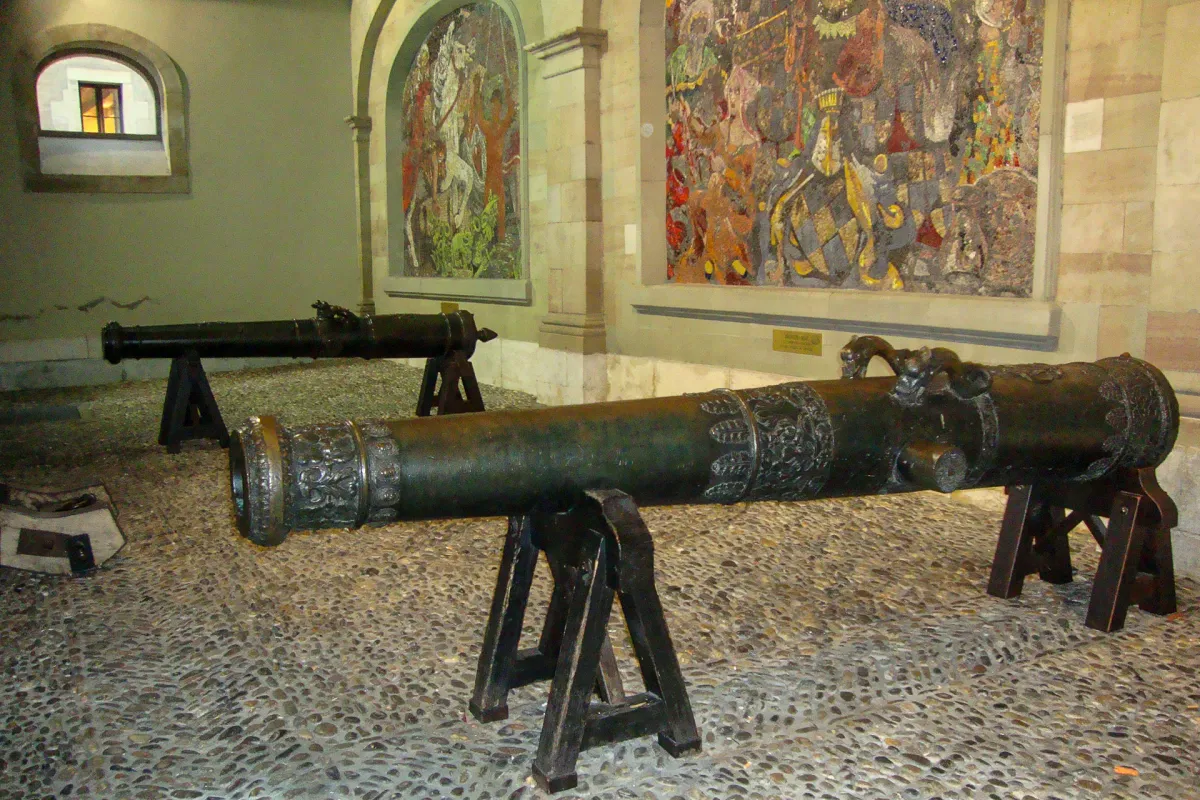cannons Geneva