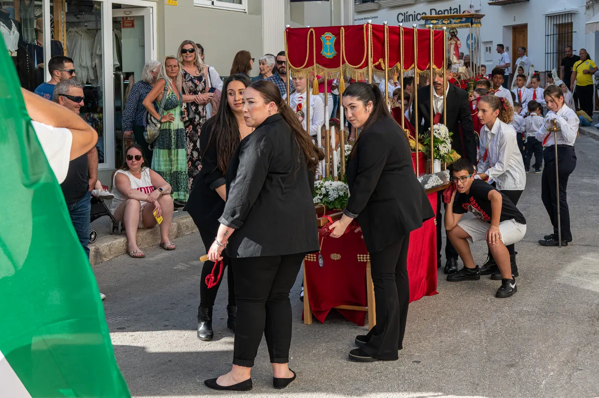 Easter thrones procession in Nerja 5