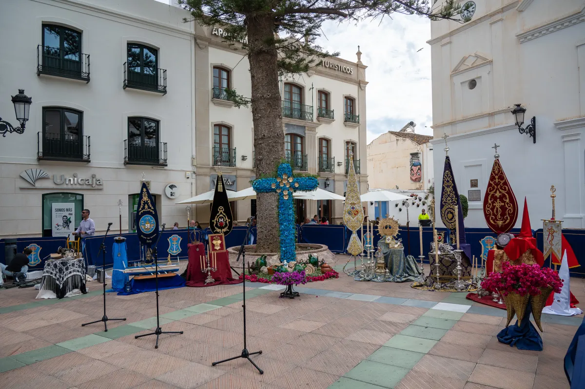 Nerja, May Cross