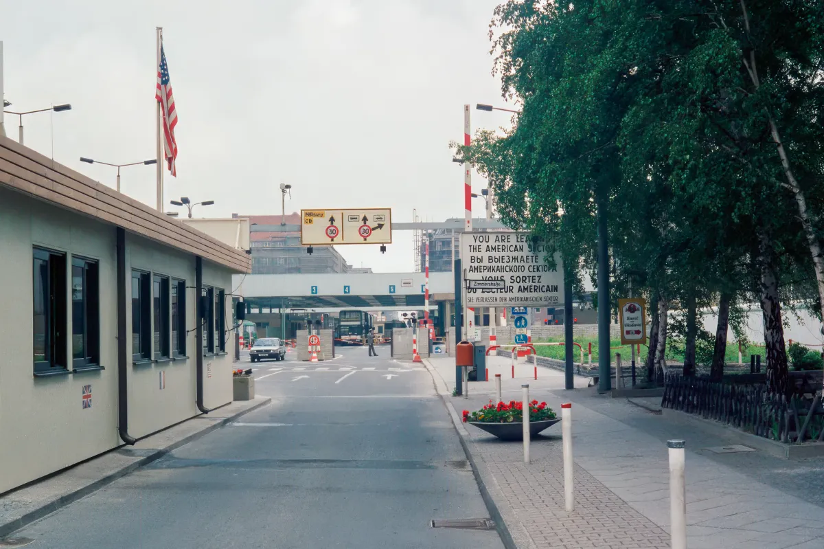 Checkpoint Charlie, Berlin