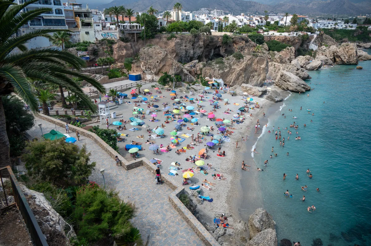 Nerja, Calahonda beach