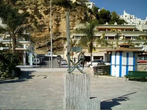 Mercero's Chair, Burriana beach, Nerja