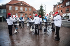 FDF Orkestret spiller julemusik på torvet i Grindsted den 9.december 2017