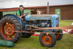 Deb gamle blå ford traktor fra E. Svejstrup Madsen (Traktorcentralen) - Foto: Anette Sofia Svejstrup