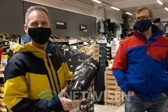 Bjørn fra Sport24 i Skive til venstre, og til højre Johannes Due fra Grindsted Skiklub - Foto: René Lind Gammelmark