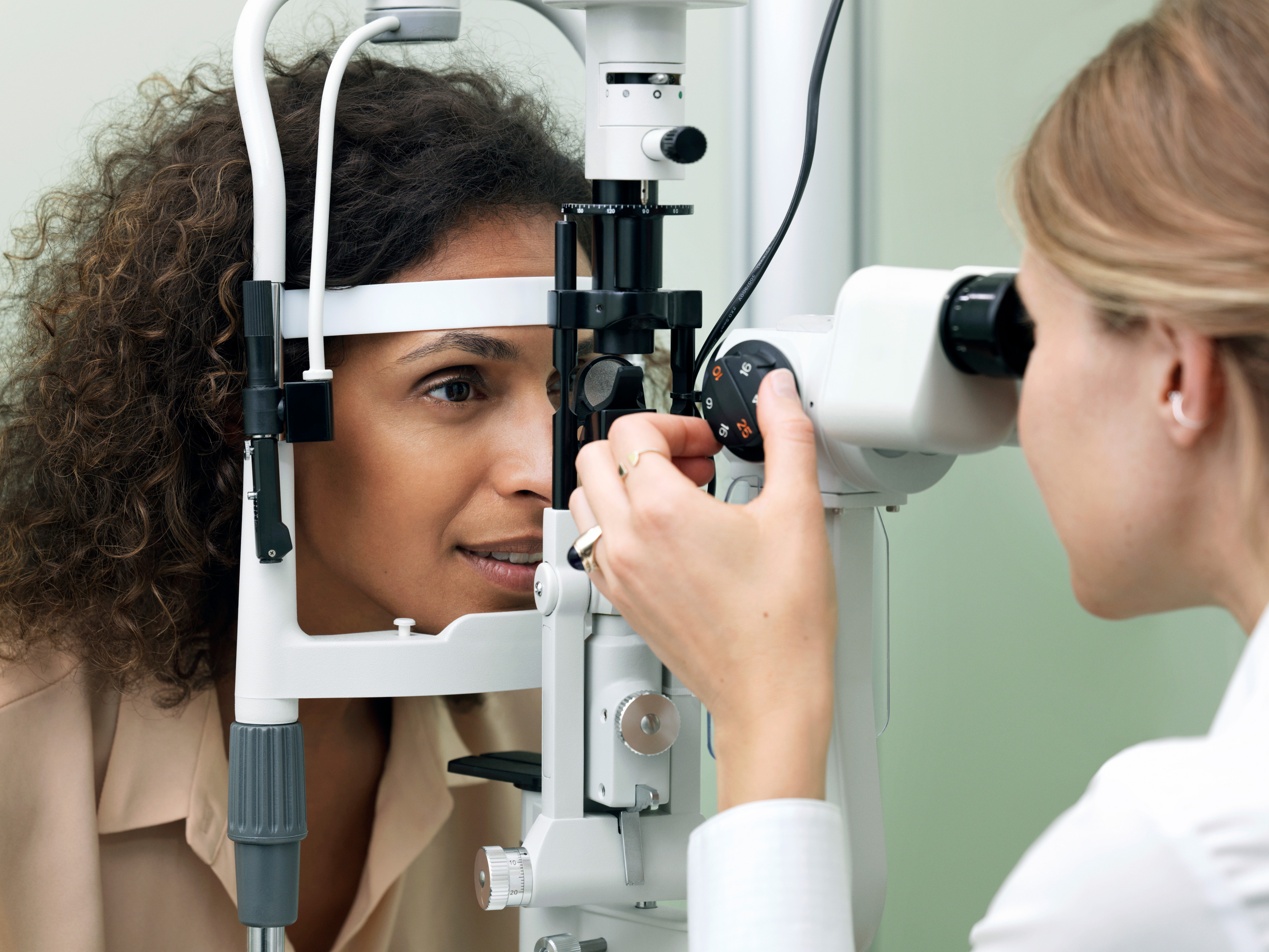Ny øjenlægeservice hos Louis Nielsen til gavn for øjenpatienter - Netavisen  Grindsted