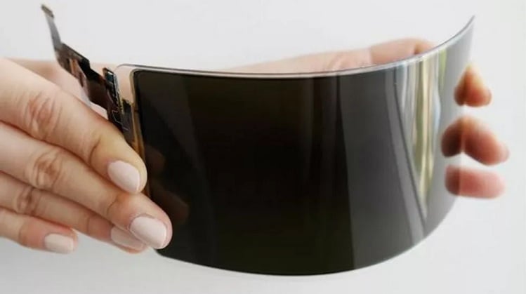 Finally Samsung has prepared to launch the first-ever foldable OLED display panel