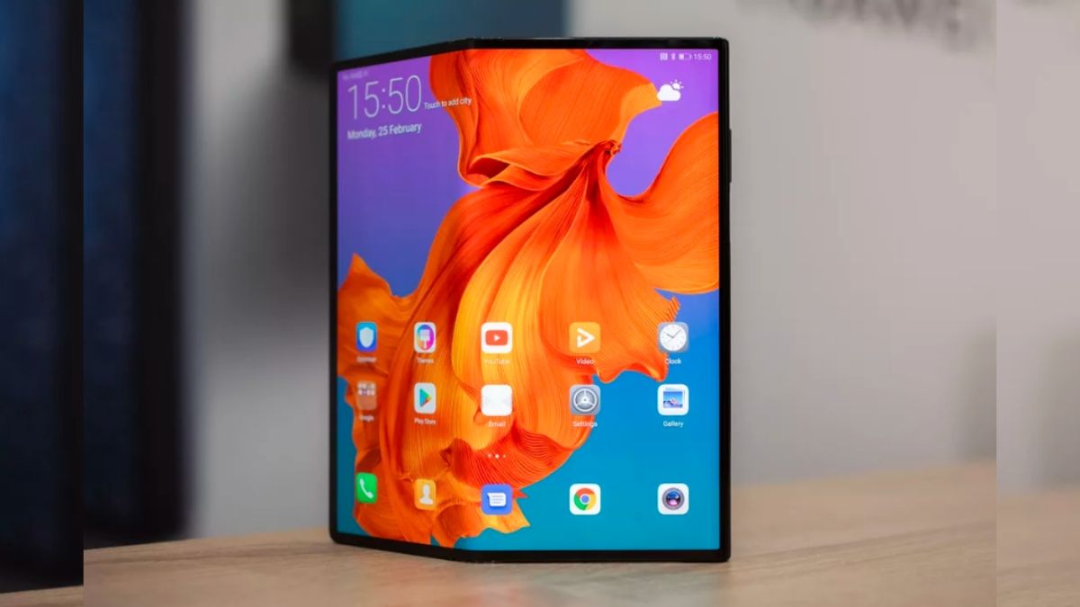 foldable phone from Huawei Mate XS