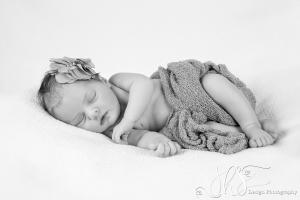 JHS Design Newborn Fotografie-55
