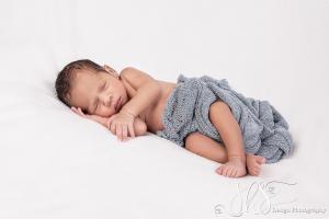 JHS Design Newborn Fotografie-70
