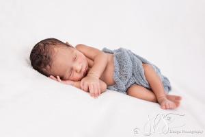 JHS Design Newborn Fotografie-72