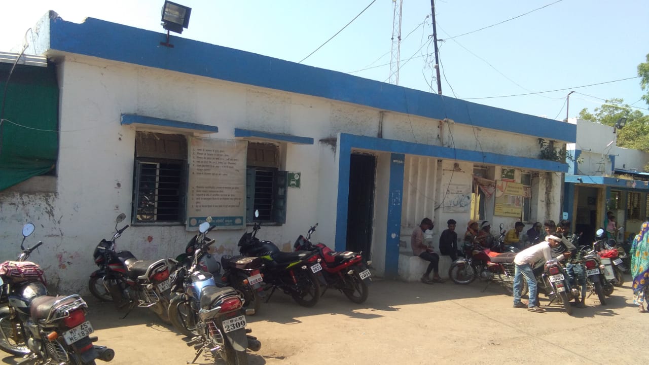 मेघनगर में स्वास्थ्य विभाग की अनदेखी से वर्षों से एक ही जगह जमे हुए हैं स्वास्थ्य कर्मी | New India Times