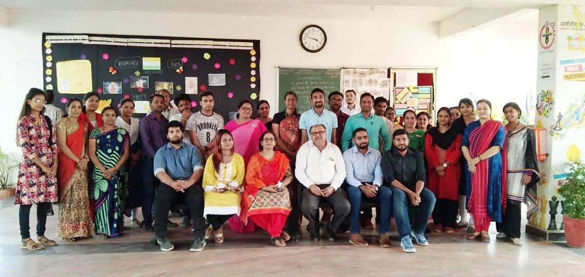 अर्वाचीन इंडिया स्कूल में सांस्कृतिक खोज, अन्वेषण तथा वैचारिक आदान-प्रदान कार्यक्रम के तहत बांग्लादेश और ऑस्ट्रिया से पधारे विदेशी मेहमान | New India Times
