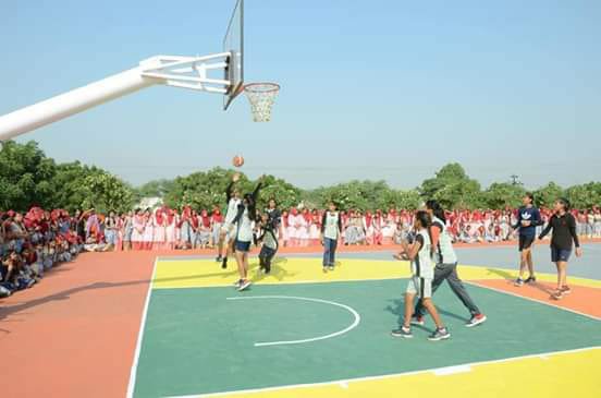 ऐक्सीलेंस काॅलेज परिसर सीकर में बेटियों के लिये बना विश्व स्तरीय नया बास्केटबॉल ग्राऊंड | New India Times