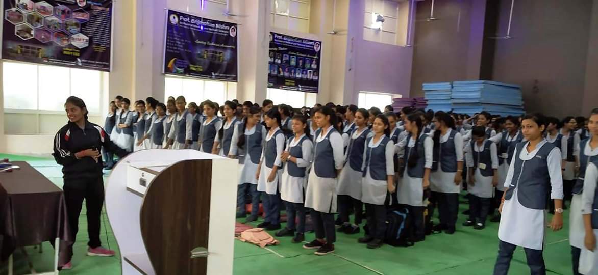 मिशन साहसी के आल इंडिया कार्यक्रम अंतर्गत बिम्ट्स काॅलेज में छात्राओं को दिया आत्मरक्षा का प्रशिक्षण | New India Times
