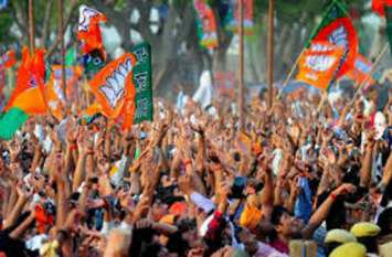 ग्वालियर में प्रधानमंत्री नरेंद्र मोदी ने किया चुनावी सभा को संबोधित, कांग्रेस पर जमकर साधा निशाना | New India Times