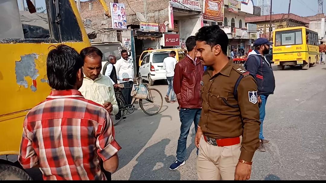 भिंड पुलिस अधीक्षक रुडोल्फ अल्वारेस के नेतृत्व में स्कूल वाहनों की हुई चेकिंग | New India Times