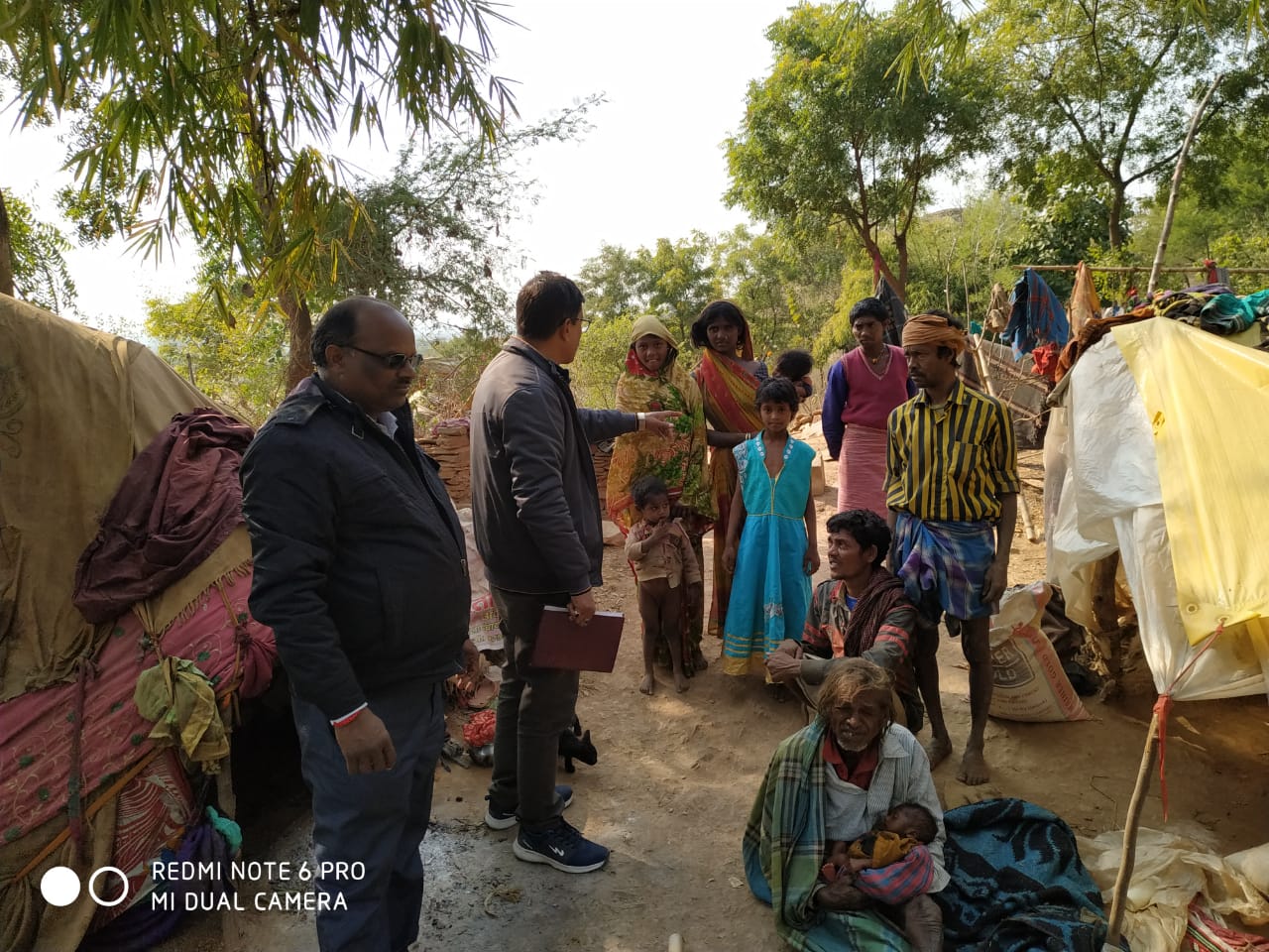 विद्यालयी शिक्षा से जोड़ने व उपस्थिति बढाने को लेकर बीईओ ने किया मुसहर बस्ती में जनसम्पर्क | New India Times